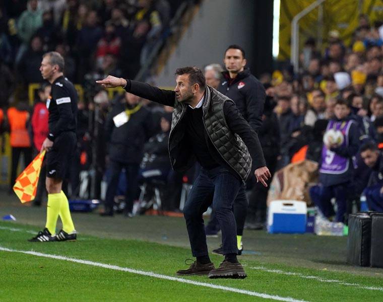 Okan Buruk İnter'e imza atıyor Torreira, İcardi, Zaniolo ve Nelsson'u da İtalya'ya götürüyor 8