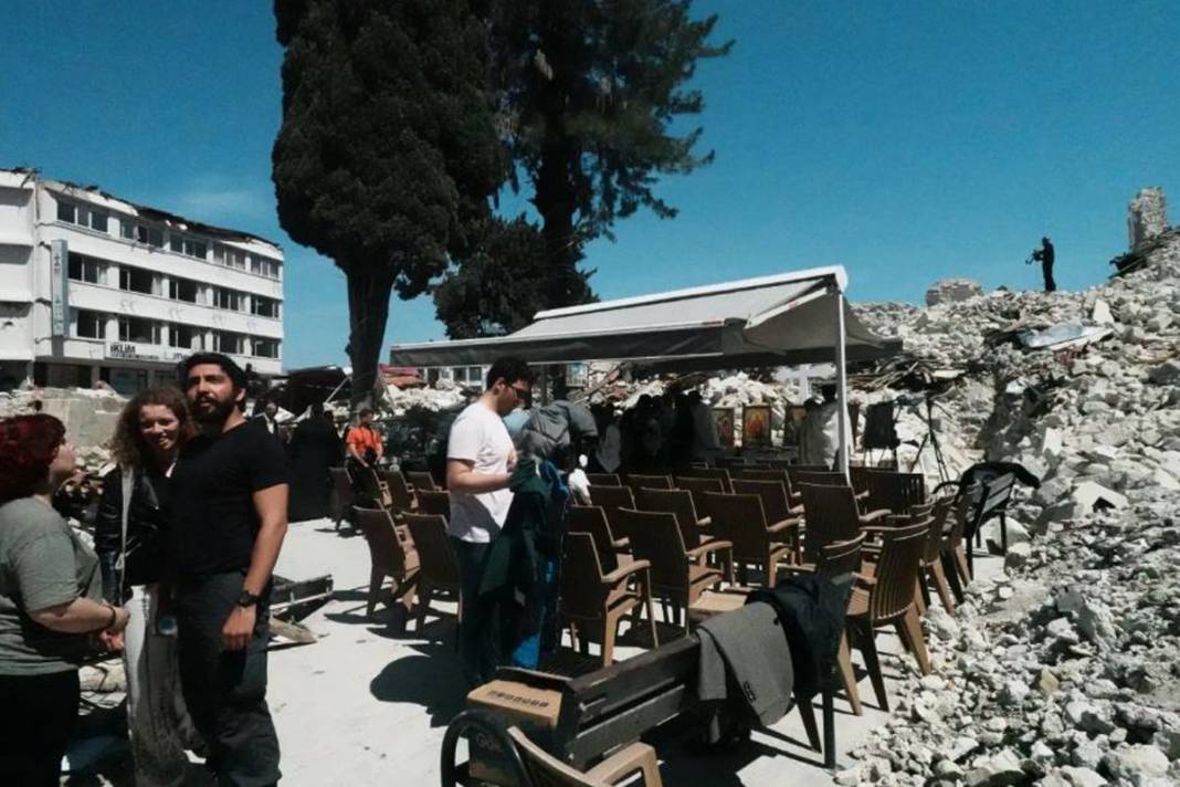 Hatay'da depremin ardından ilk Paskalya: Kutlama değil anma 4