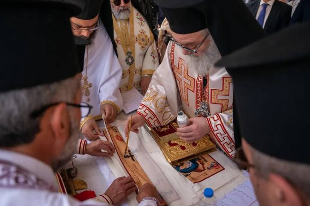 Hatay'da depremin ardından ilk Paskalya: Kutlama değil anma 12