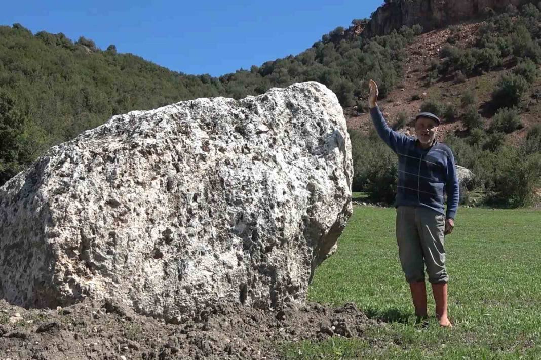 Depremin korkutucu boyutu! Gökten taş yağdı 7