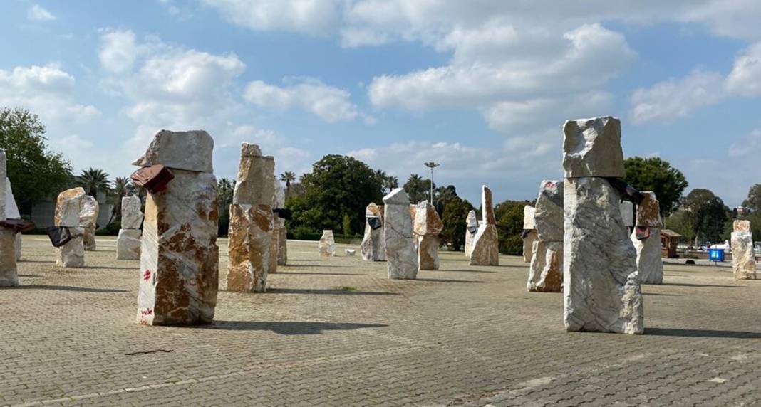 Ahmet Güneştekin'in 'Gavur Mahallesi' sergisine çirkin saldırı 9