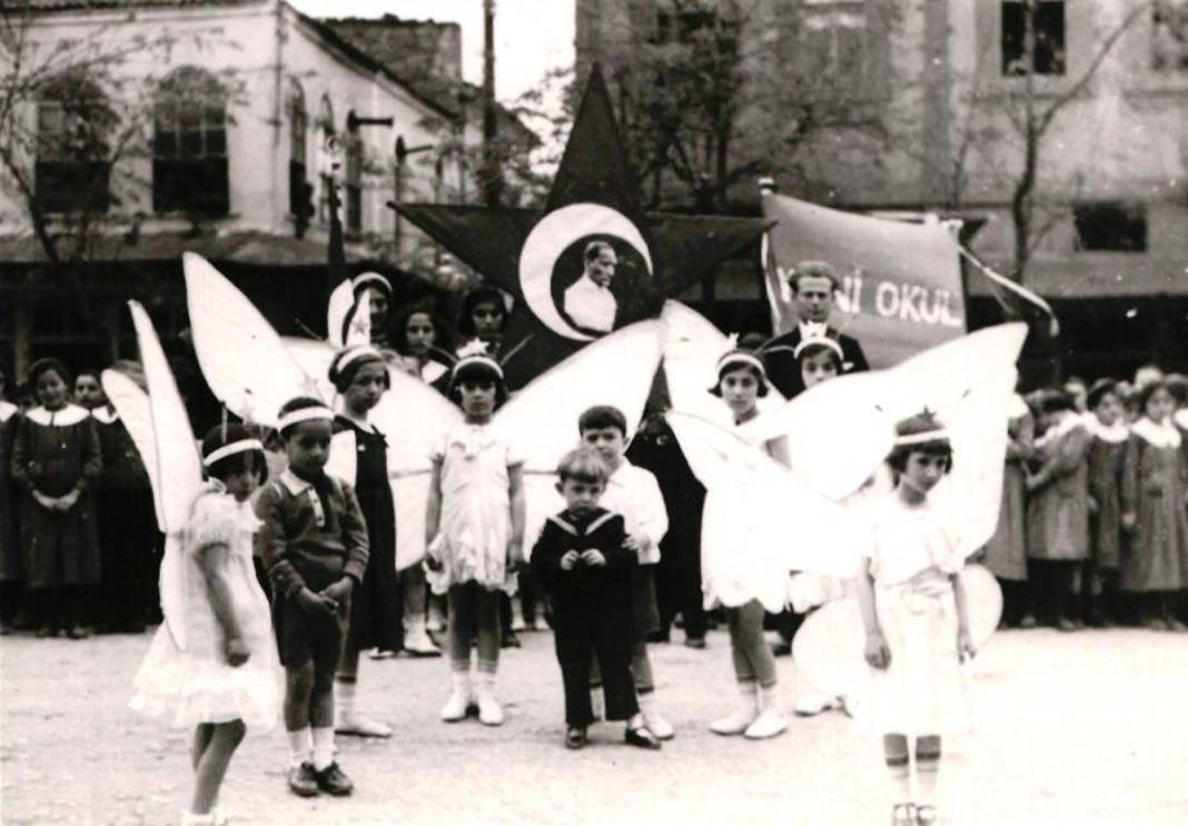 96 yıl önceki ilk 23 Nisan: Görüntüler TBMM arşivinden 6