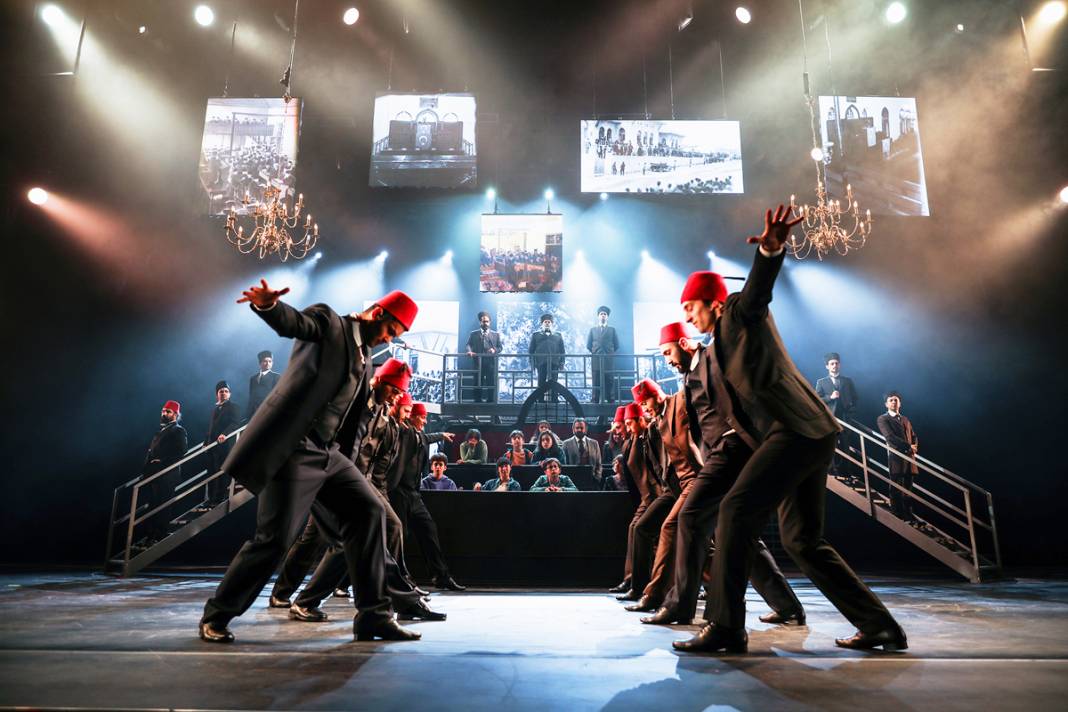 '1923' müzikali sahnede 3