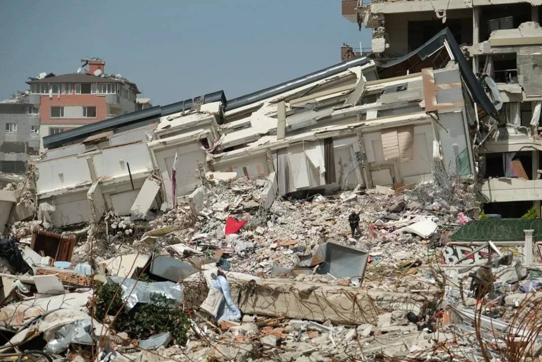 Deprem sonrası Hatay'dan acı görüntü! Enkaz kaldırılınca yürek sızlatan görüntü ortaya çıktı! 5