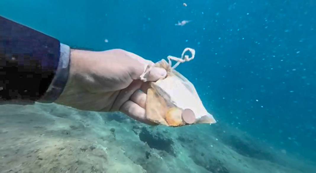 Hıdırellez dilekleri ekosistemi öldürüyor! Dalgıçlar deniz dibinden topladı 6