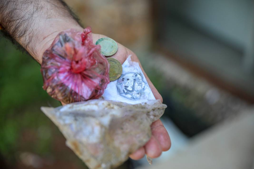 Hıdırellez dilekleri ekosistemi öldürüyor! Dalgıçlar deniz dibinden topladı 4