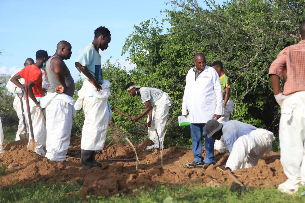 Kenya'da cennet vaadiyle katliam! Ceset sayısı 145 oldu 6