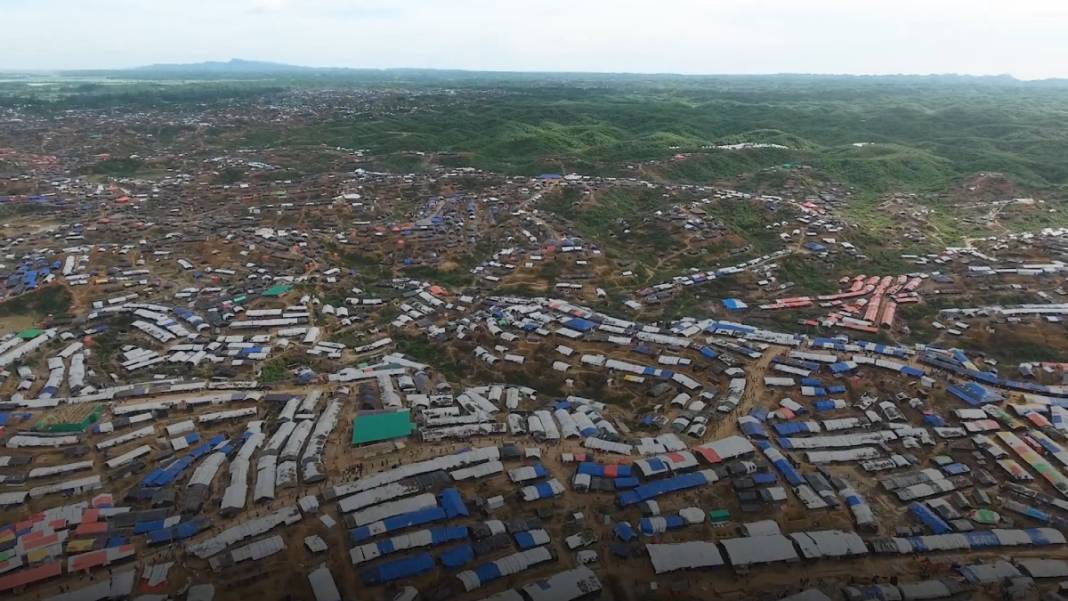 Mocha Kasırgası alarma geçirdi: Yüzbinlerce kişi tahliye ediliyor 3