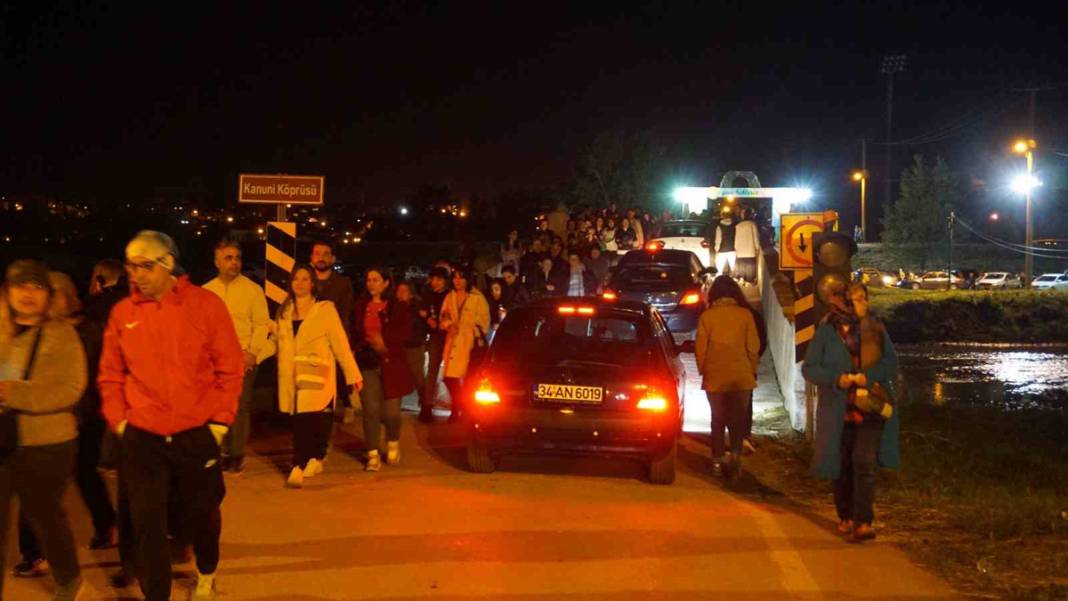 Hıdırellez dilekleri suyla buluştu 16