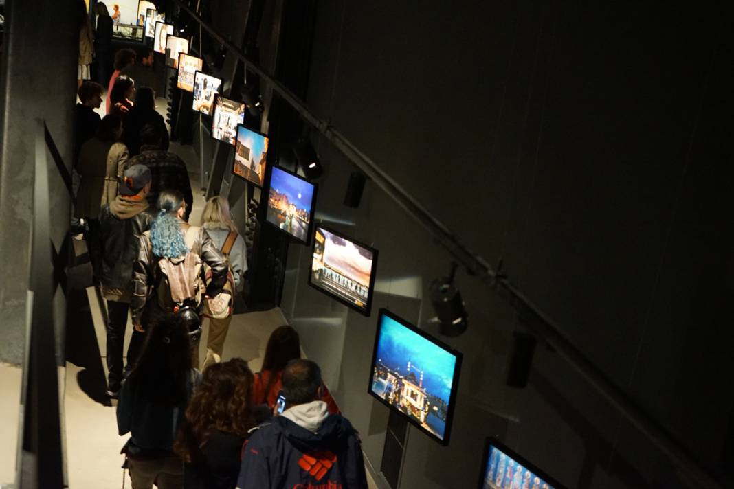 Zeki Demirkubuz'dan ilk kişisel sergi: Hayat 6