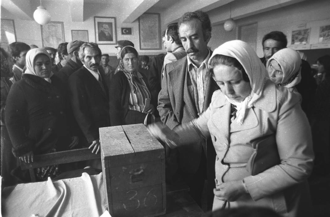 Türkiye'de dünden bugüne seçim manzaraları 16