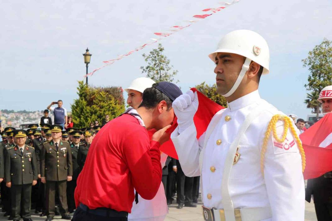 İlk adım 1919'da atıldı: 19 Mayıs yurdun dört bir yanında çoşkuyla kutlanıyor 19