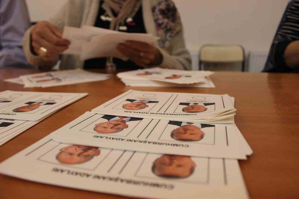 Yurt dışında ikinci tura yoğun ilgi: Sandıklar bugün kapanıyor 26