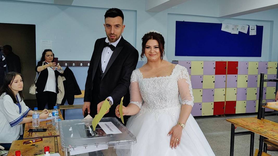 Sandık başından ilginç manzaralar 1