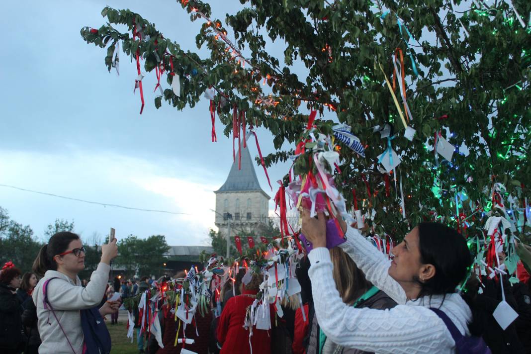 Hıdırellez dilekleri suyla buluştu 6