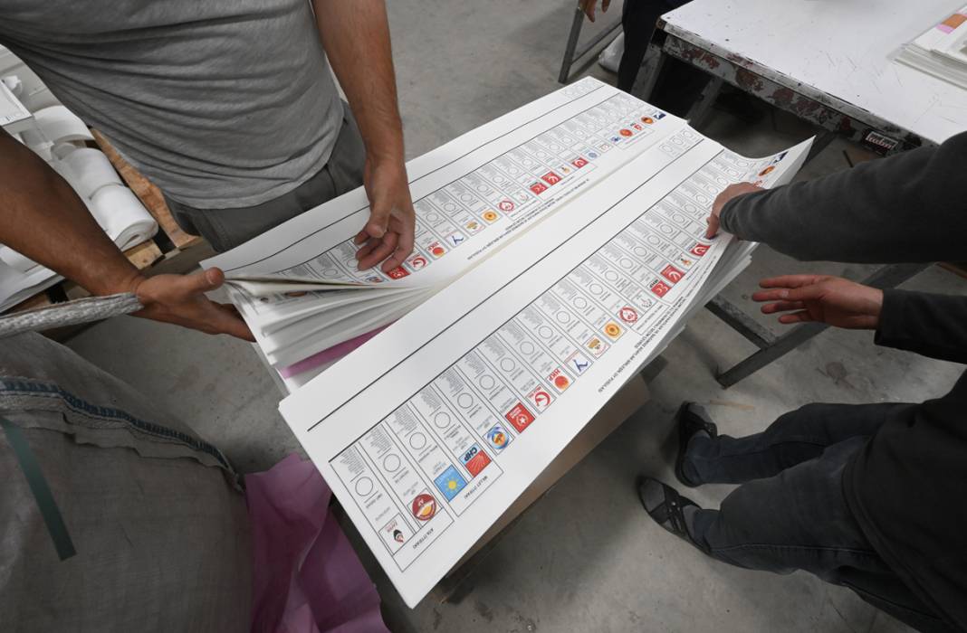 30 güvenlik kamerası izledi, özel plastik kelepçeyle kapatıldı: 14 Mayıs pusulaları yola çıktı 10