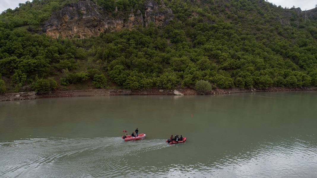 Kaybolanları bulmak için Munzur'un yönü değiştirildi 7