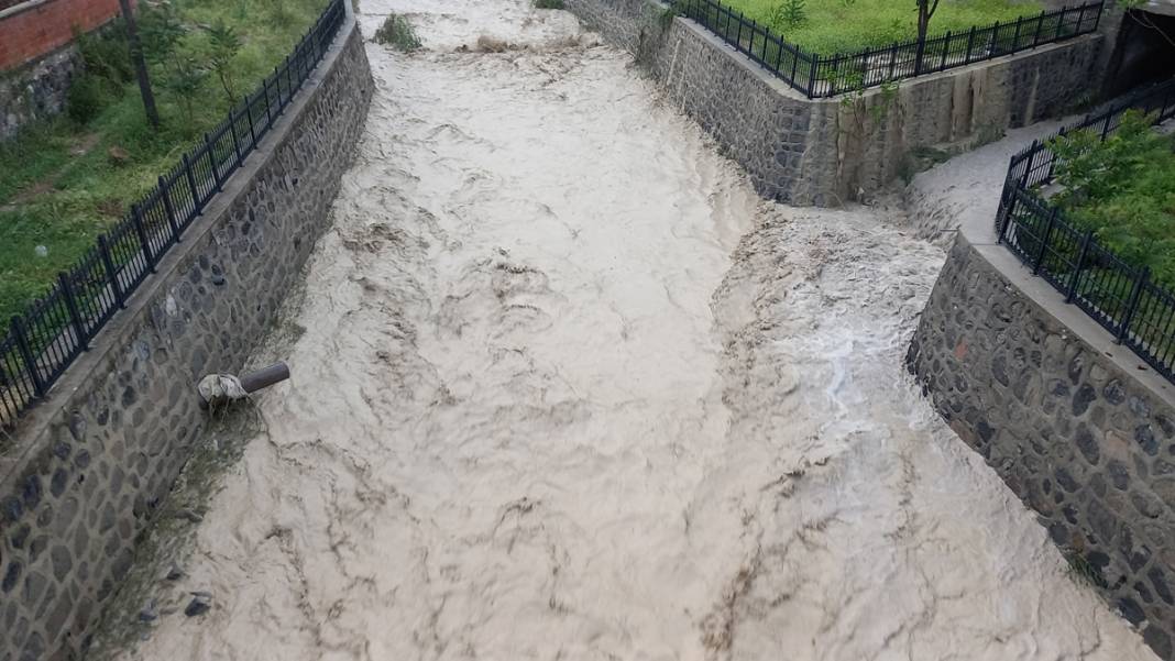 Ankara'da kabus bitmiyor: AFAD ve ABB'den saatli uyarı 8
