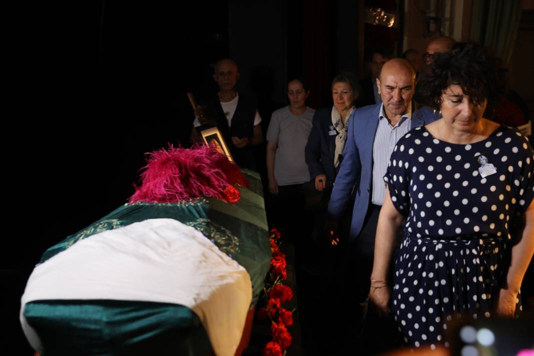 Kantonun kraliçesine son veda 6