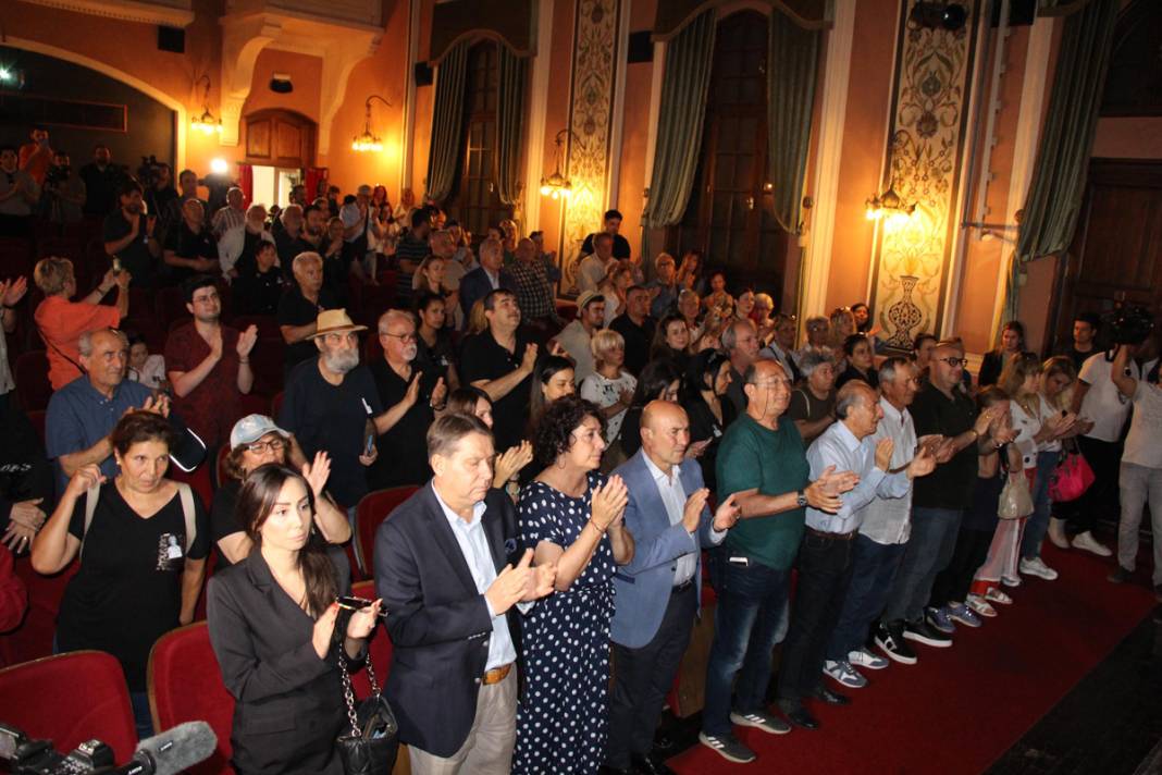 Kantonun kraliçesine son veda 1