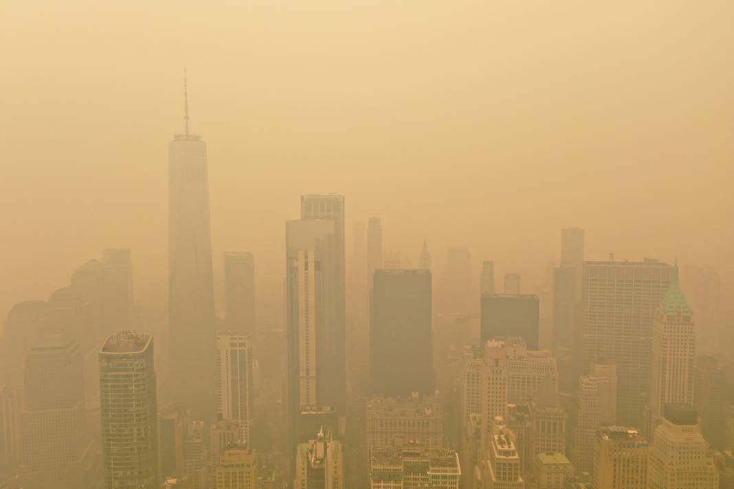Kovid-19'dan sonra şimdi de 'hava kirliliği' alarmı: ABD'de maskeler geri döndü 9