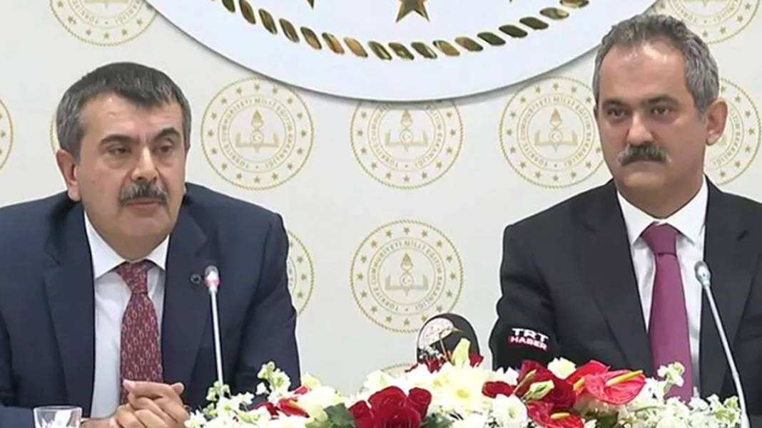 Bakanlıklarda devir teslim töreni 7