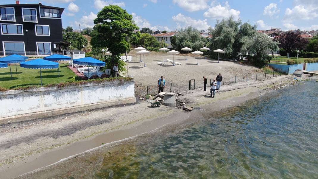 Kanalizasyon suyu iki senedir denize akıyor! Silivri'de halk isyanda 3