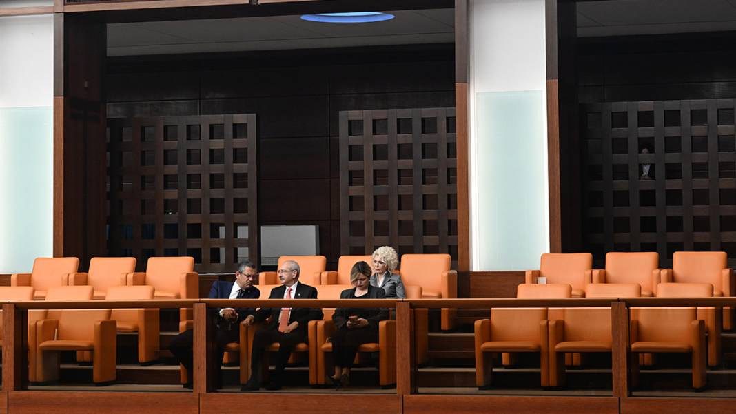 İşte Meclis'te yeni yasama döneminden kareler... 20