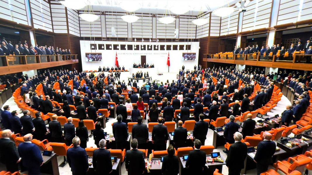 İşte Meclis'te yeni yasama döneminden kareler... 26