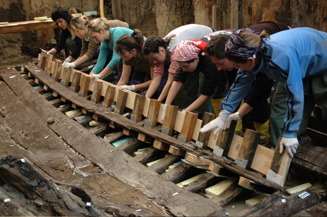 Dünyanın en büyük antik gemi koleksiyonu! Yenikapı'dan çıkan 8500 yıllık tarih müze bekliyor 5