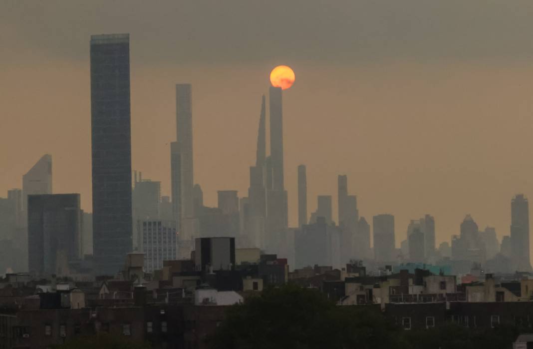 New York hala duman altında! ABD'de 80 milyon kişiyi etkiliyor 9