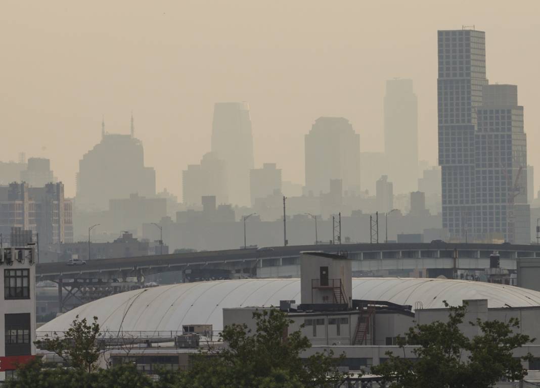 New York hala duman altında! ABD'de 80 milyon kişiyi etkiliyor 5