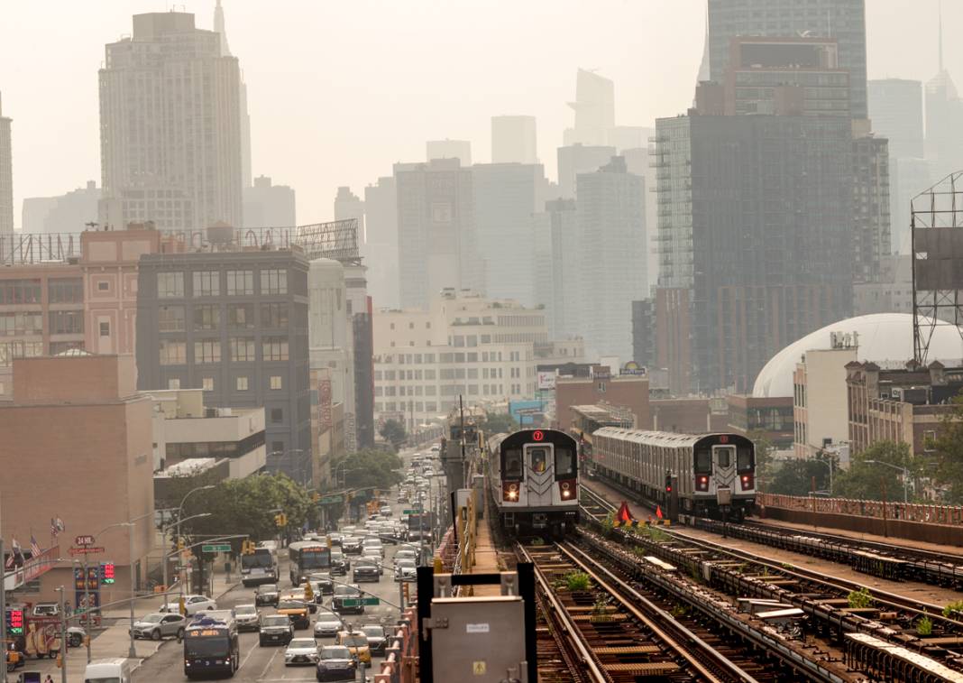 New York hala duman altında! ABD'de 80 milyon kişiyi etkiliyor 2