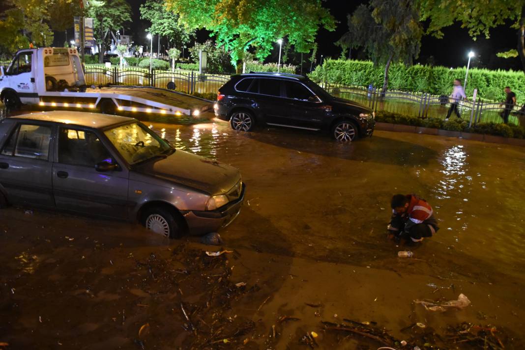 Ordu'yu hem sel hem heyelan vurdu! 3