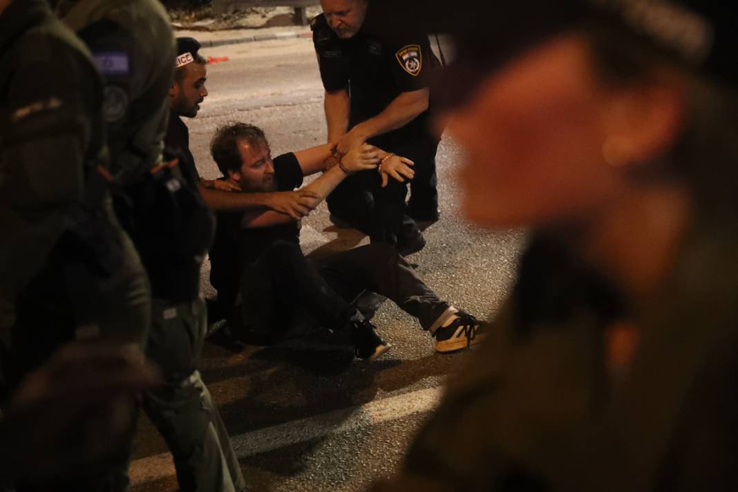 İsrail'de 'yargı' krizi: Netanyahu da halk da geri adım atmıyor 18