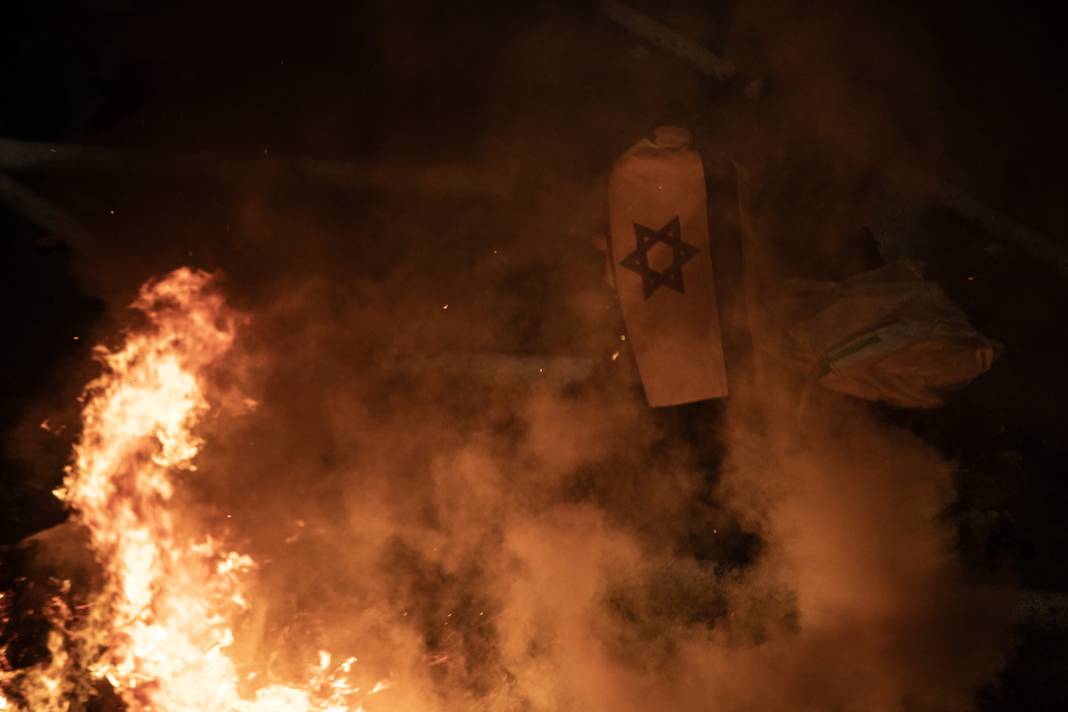 İsrail'de 'yargı' krizi: Netanyahu da halk da geri adım atmıyor 3