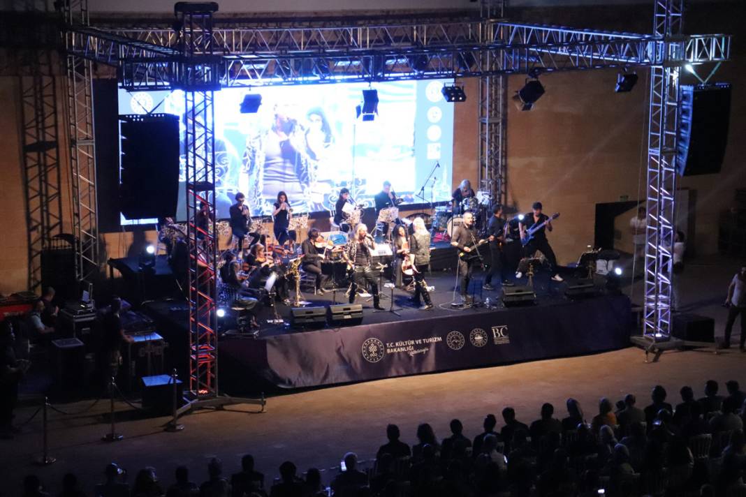 Tarihi İshak Paşa Sarayı'nda 'Senforock' konseri 3