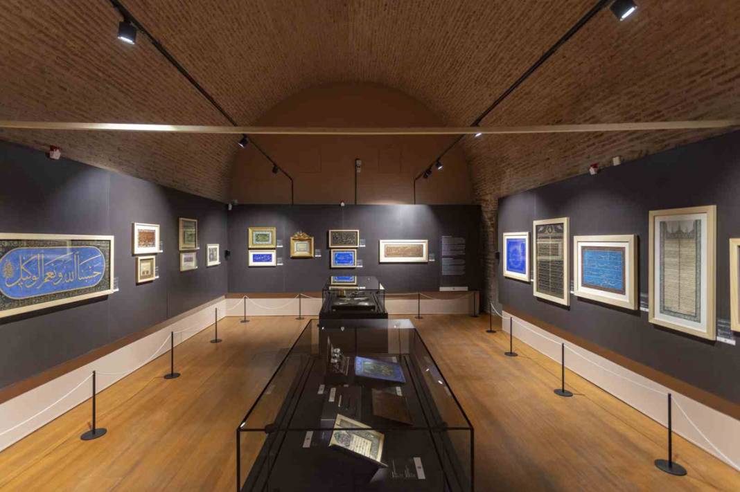 Hepsi Topkapı Sarayı depolarından çıktı: Büyüleyici eserler 'Hazine Koğuşu'nda 6