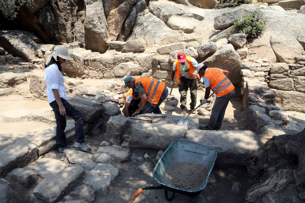 Herakleia Antik Kenti'nde 7 mekandan oluşan bir ev ortaya çıktı 12