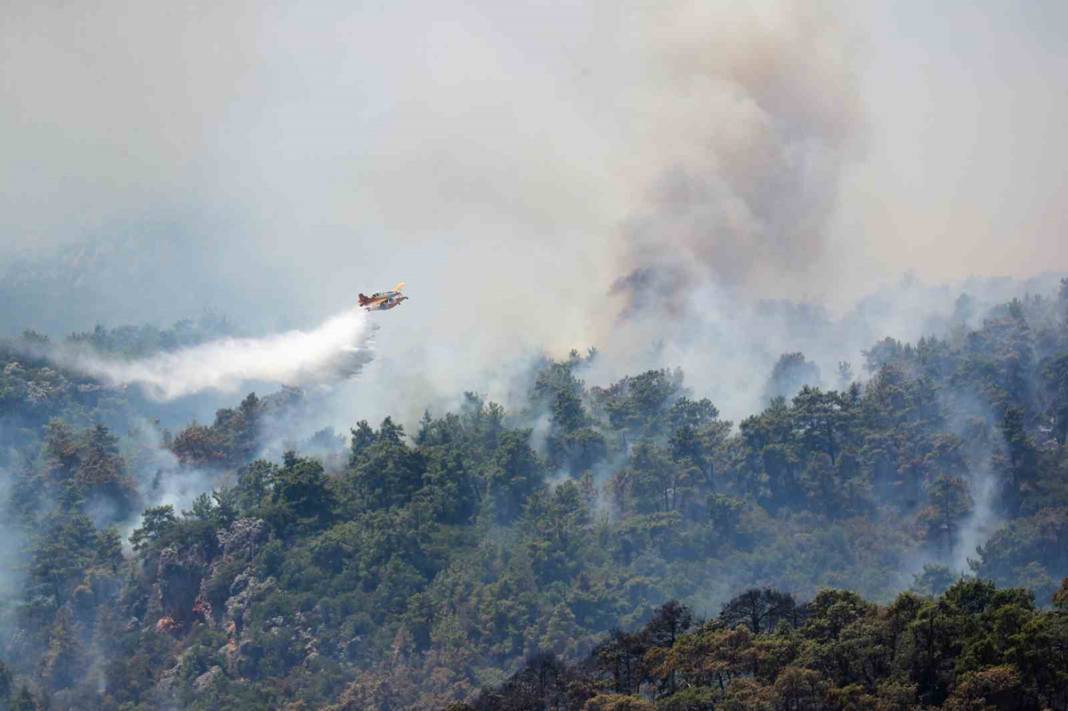 Kemer alev alev! Orman yangınıyla mücadelede dördüncü gün... 16