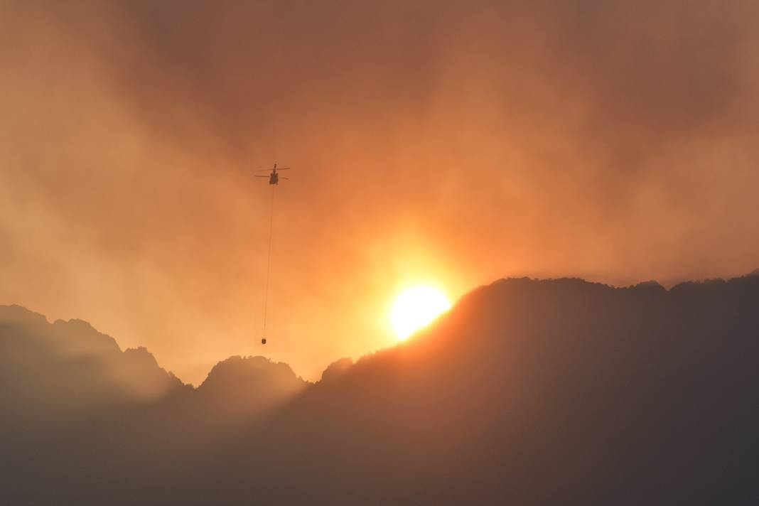 Kemer alev alev! Orman yangınıyla mücadelede dördüncü gün... 14
