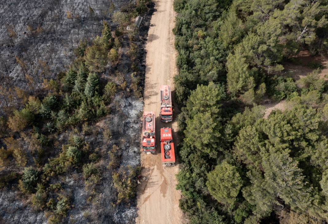 Kınık'taki görüntüler yürekleri burktu: Yangının bilançosu ortaya çıktı 16