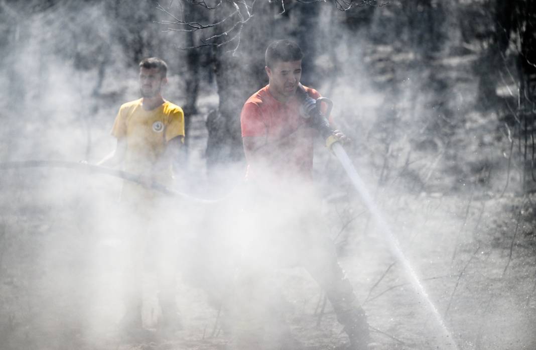Kınık'taki görüntüler yürekleri burktu: Yangının bilançosu ortaya çıktı 3