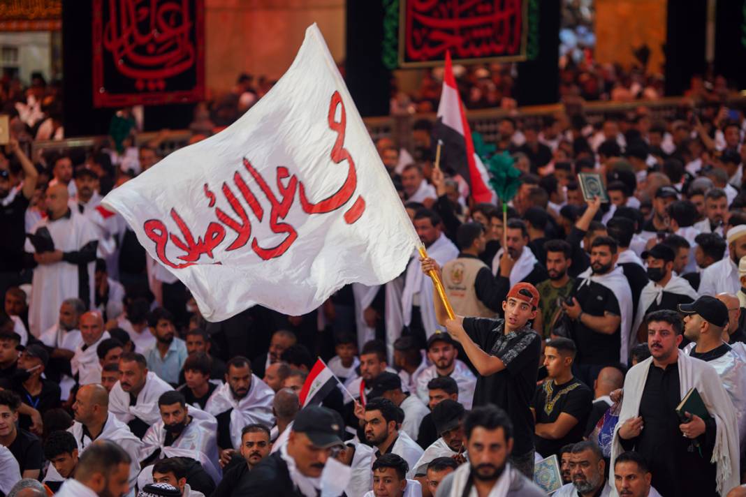 Kur'an yakma eylemleri Kerbela'da protesto edildi: Binlerce Sadr destekçisi katıldı 19