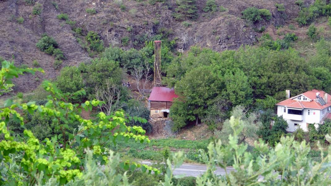 Zonguldak'tan getirilen madenciler üç aydır kazıyor: Mersin'den sonra Bolu'da da esrarengiz kazı 3
