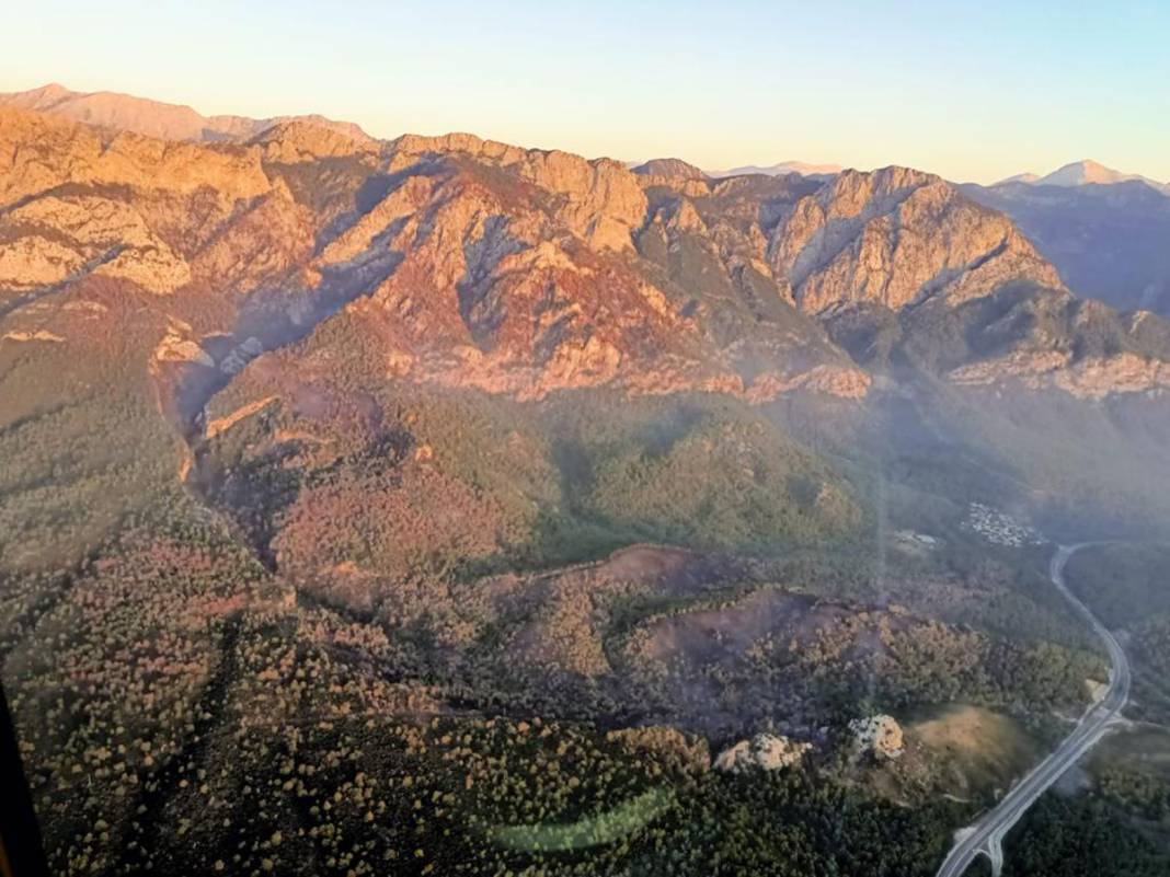 Kemer'deki yangının faturası ortaya çıktı: 420 futbol sahası küle döndü 5
