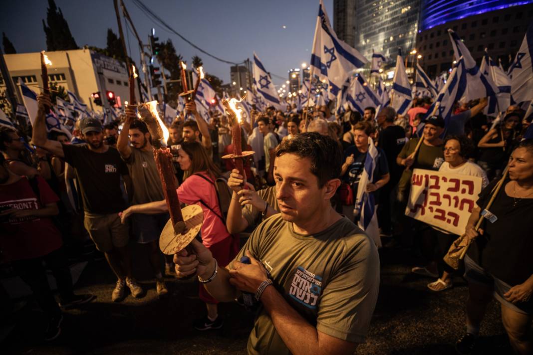 Netanyahu vazgeçmiyor İsrailliler direniyor: Kritik haftada meydan eylemcilerin 20