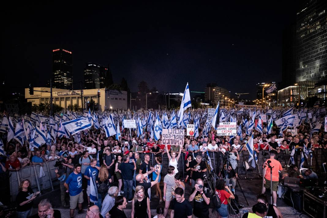 Netanyahu vazgeçmiyor İsrailliler direniyor: Kritik haftada meydan eylemcilerin 18