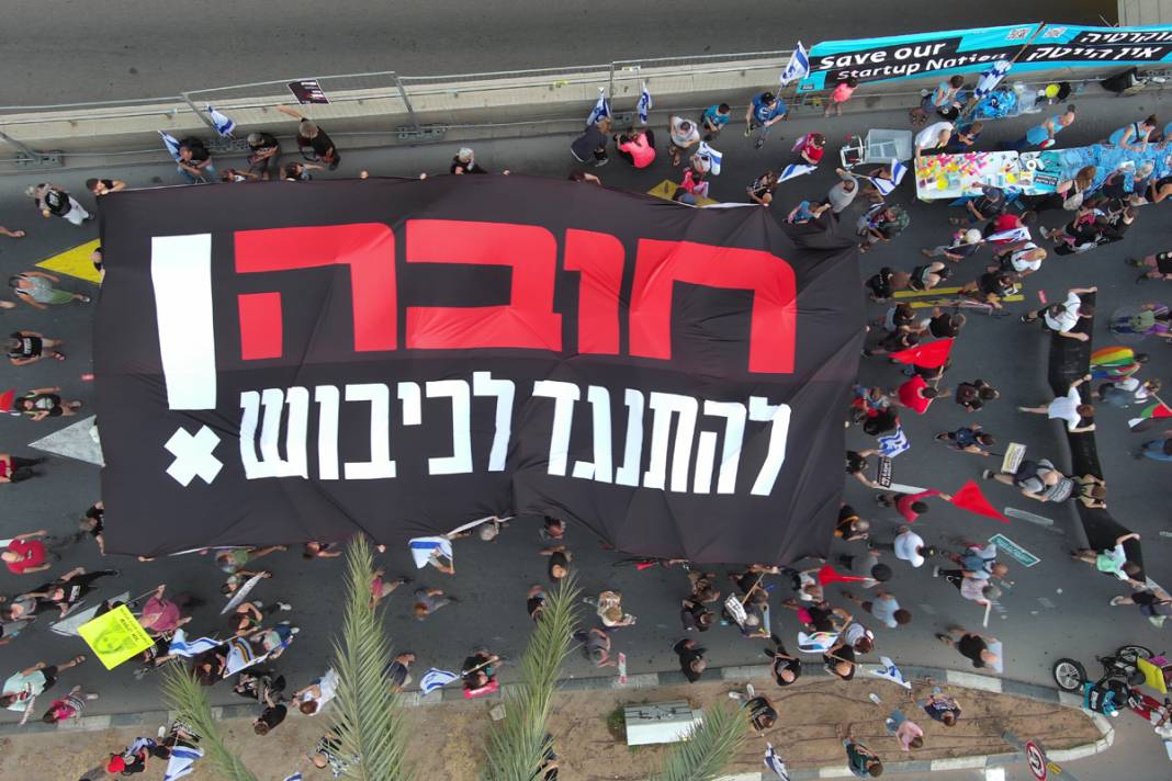 Netanyahu vazgeçmiyor İsrailliler direniyor: Kritik haftada meydan eylemcilerin 8