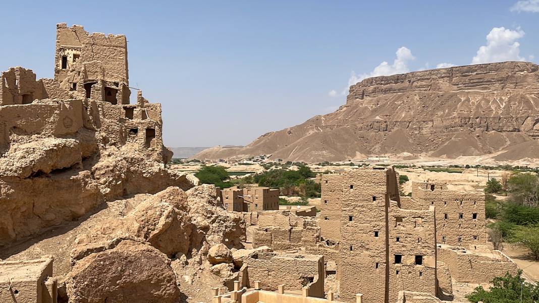 Yemen'in tarihi kerpiç evleri doğal güzelliğiyle ziyaretçileri mest ediyor 3